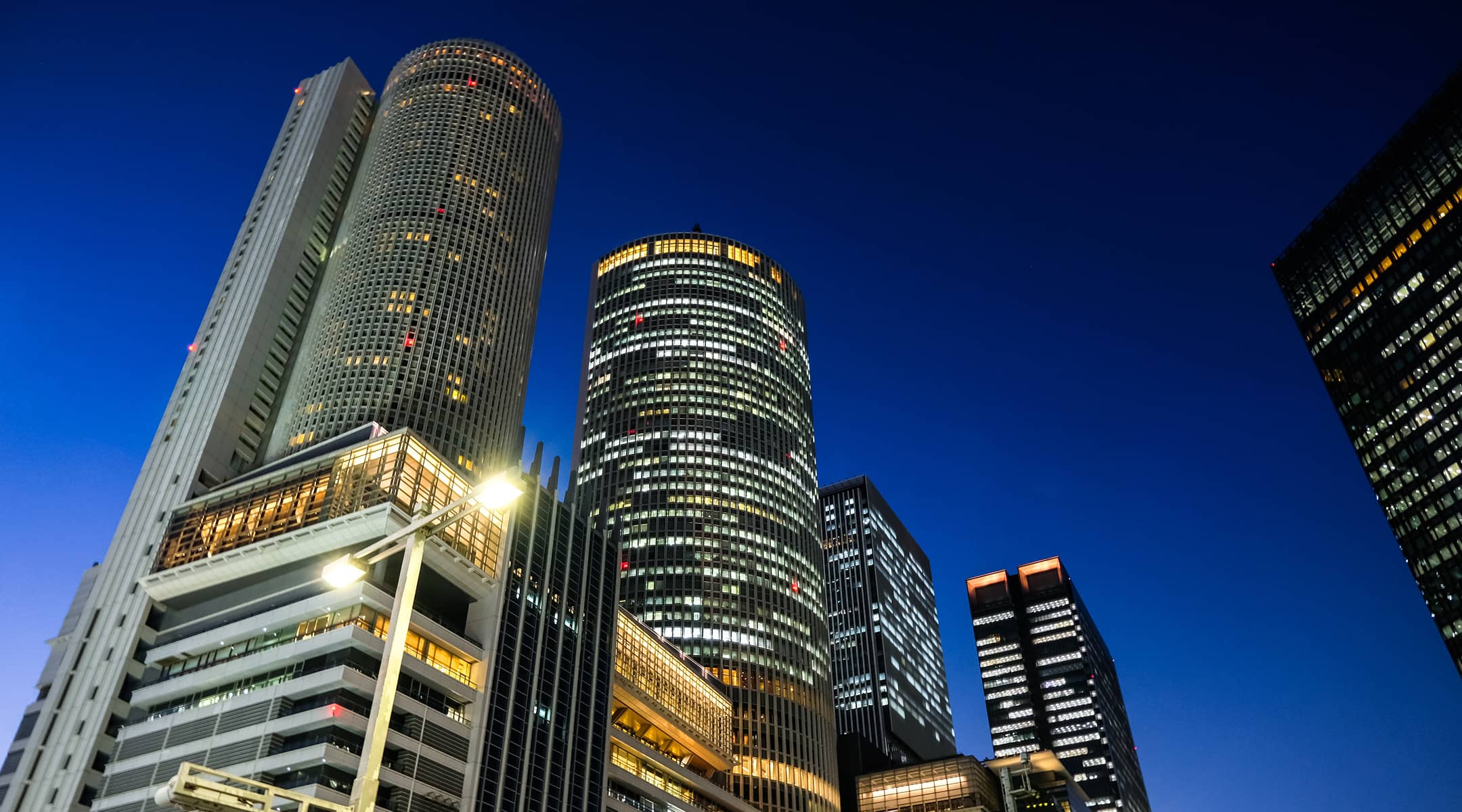 メインビジュアル